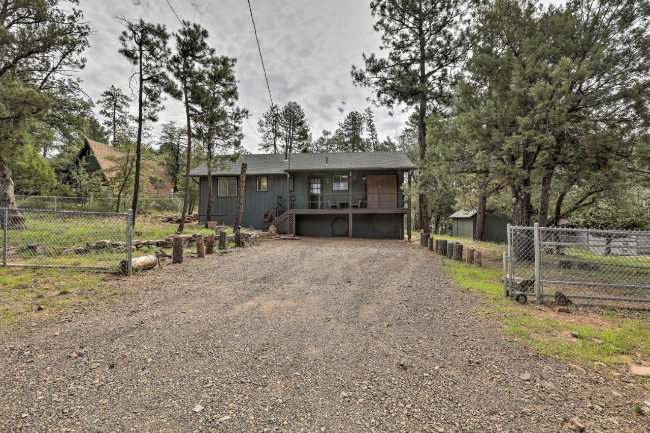 Bright Pine Cabin Direct Trail Access And Deck! Villa Exterior photo